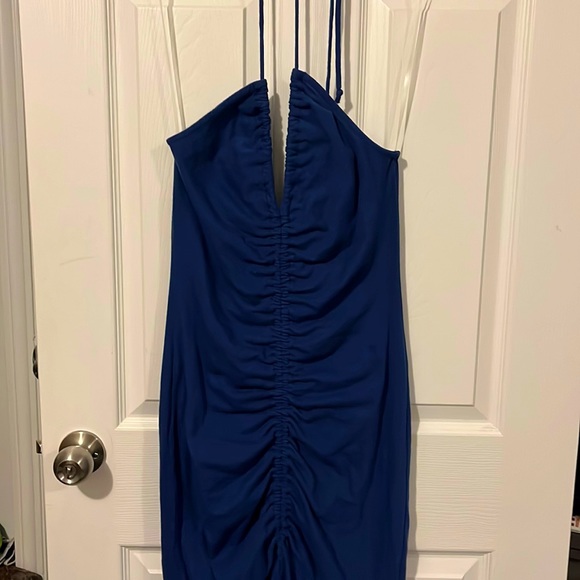 NWT SUNDRY ruched halter dress in blue size 2 - Picture 4 of 9